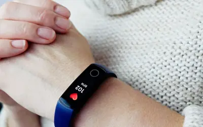 Opaska monitoruje tętno 102 BPM. Zastanawiasz się, jak wysoki puls jest niebezpieczny?